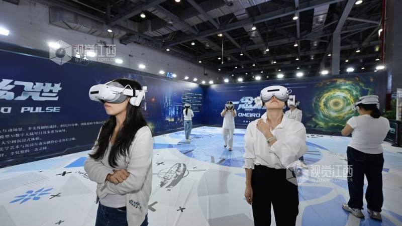 VR大空间体验馆落地商圈现象观察:选址逻辑与运营模式解析